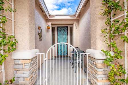 10208 Crystal Arch Ave Las Vegas, NV 89129