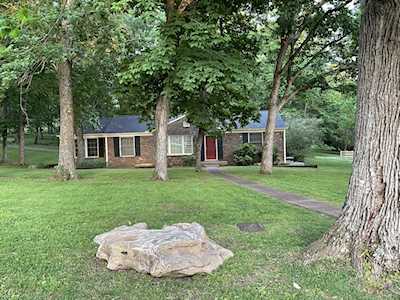 766 Brook Hollow Rd Nashville, TN 37205