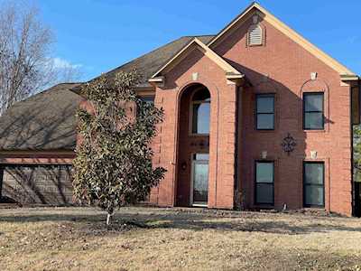 12026 Country Valley Dr Arlington, TN 38002