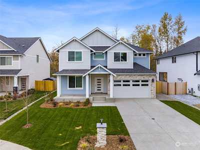 7451 172nd Street Ct E Puyallup, WA 98375