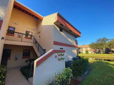 4155 S Carambola Cir S #2153 Coconut Creek, FL 33066