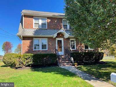 91 N Railroad Ave Pedricktown, NJ 08067