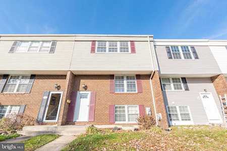 10 Pine Cone Ct Nottingham, MD 21236