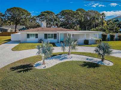200 Shore Dr Palm Harbor, FL 34683