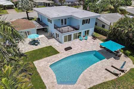 736 NE 34th Ct Oakland Park, FL 33334