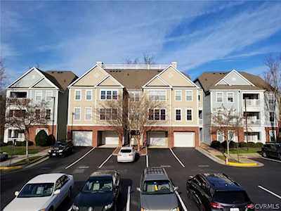 704 Bristol Village Dr #302 Midlothian, VA 23114