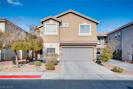 5676 Low Stakes Ct Las Vegas, NV 89122