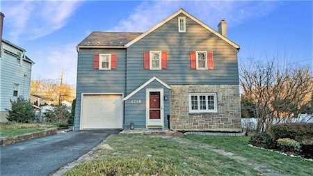 1718 Jennings St Bethlehem, PA 18017