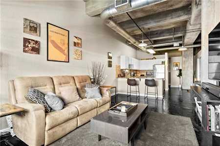 321 W 7th St #505 Kansas City, MO 64105