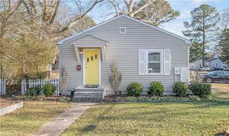2131 Campostella Rd Chesapeake, VA 23324
