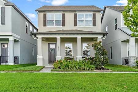 1915 White Feather LOOP Oakland, FL 34787