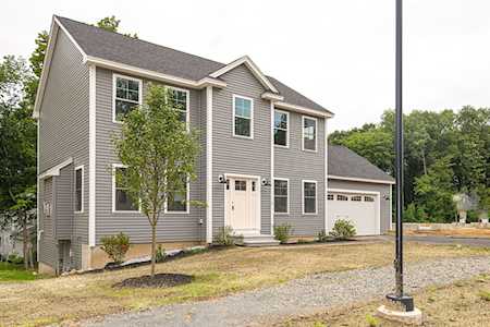 6 Saddleback Dr #Lot 144 Nashua, NH 03060