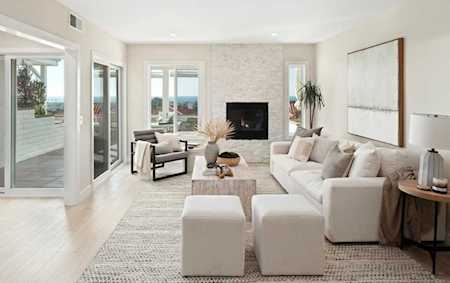 6757 Heath Ct Carlsbad, CA 92011