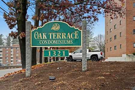 1321 Worcester Rd #406 Framingham, MA 01701