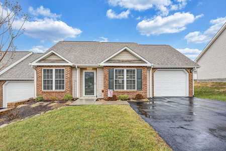 6322 Carefree Roanoke, VA 24019
