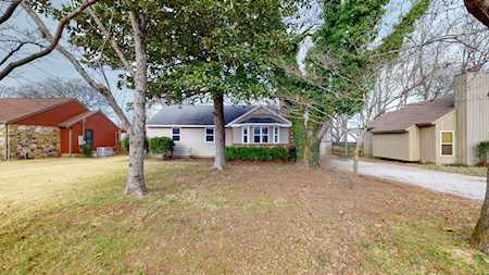 641 Dutchmans Dr Hermitage, TN 37076