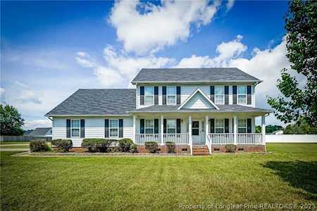102 Foxhound Ct Raeford, NC 28376