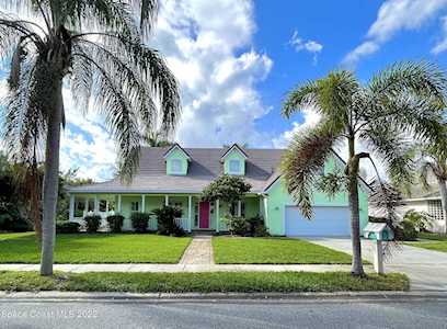 202 Waterside Drive Indian Harbour Beach, FL 32937
