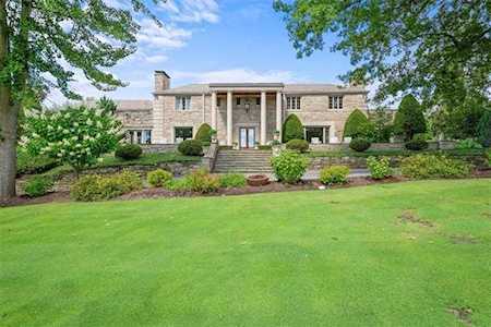 825 Fox Chapel Road Pittsburgh, PA 15238
