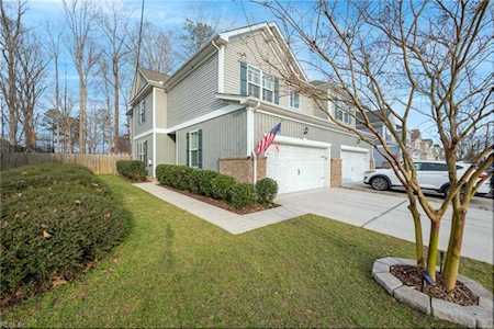 1194 Gunn Hall Dr Virginia Beach, VA 23454