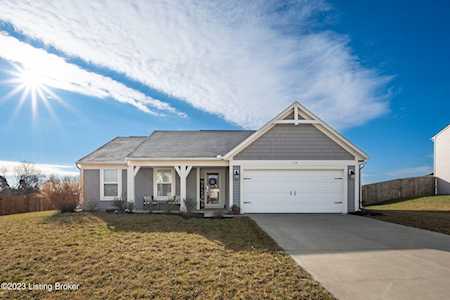 139 Ruby Farm Dr Mt Washington, KY 40047