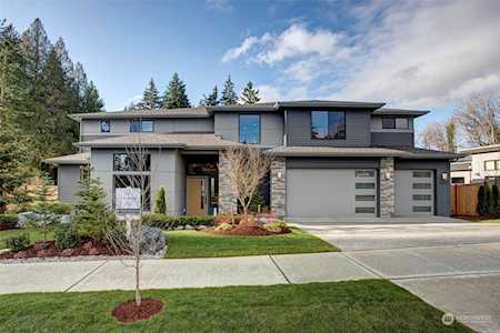12631 72nd Ave NE Kirkland, WA 98034