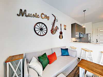 2519 Clifton Ave #302 Nashville, TN 37209