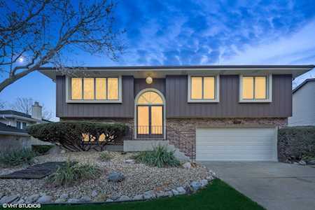 4464 Saint Tropez Dr Lisle, IL 60532