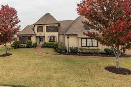 4294 Melwood Oak Dr Lakeland, TN 38002