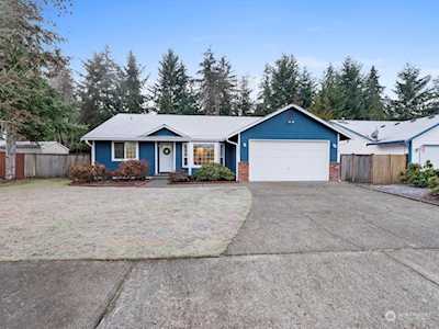 1902 22nd Ave SE Puyallup, WA 98372