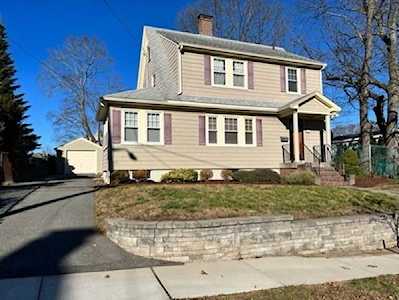 162 Butler Rd Quincy, MA 02169