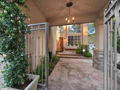 42 Rosy Finch Ln Aliso Viejo, CA 92656