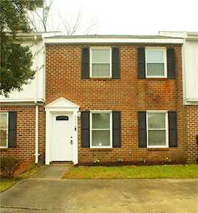 5904 Appleton Ct Virginia Beach, VA 23464