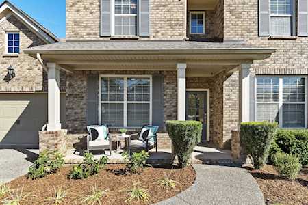 1023 Brixworth Dr Thompsons Station, TN 37179