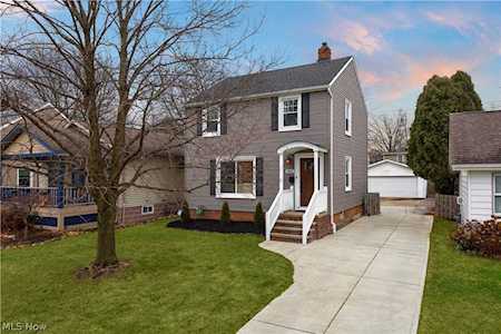 20765 Stanford Ave Fairview Park, OH 44126