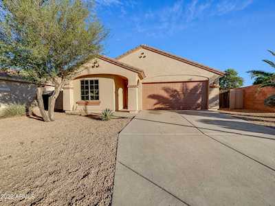6837 W Desert Lane Laveen, AZ 85339