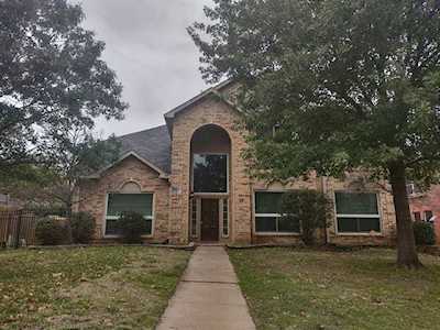 2104 Winding Creek Drive Keller, TX 76248
