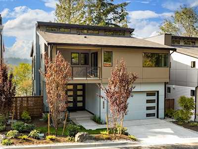11065 SE 60th Ln Bellevue, WA 98006