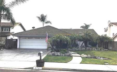 2701 Jacaranda Ave Carlsbad, CA 92009