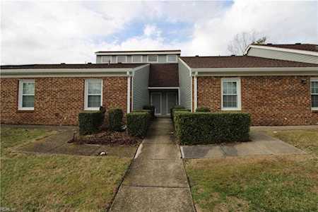 1411 Lake Geneve Dr Virginia Beach, VA 23464