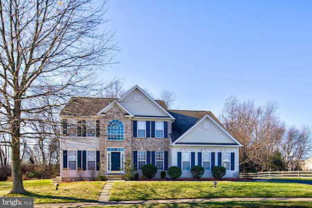 302 Eugenia Meadows Rd New Castle, DE 19720