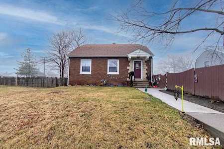 2730 Central Ave Bettendorf, IA 52722