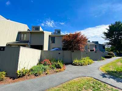4 Mill Pond #4 North Andover, MA 01845