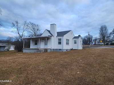 4304 Pleasant Ridge Rd Knoxville, TN 37912