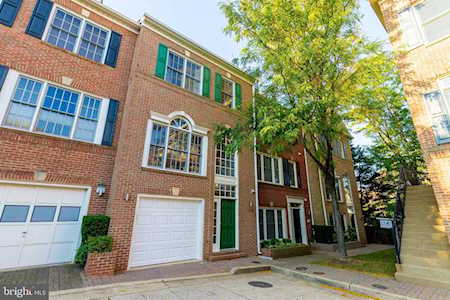1142 N Vernon St N Arlington, VA 22201