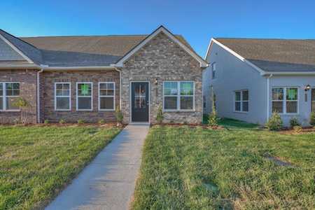 2412 Laurelstone Drive Murfreesboro, TN 37130