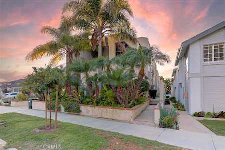 217 S Helberta Ave #4 Redondo Beach, CA 90277