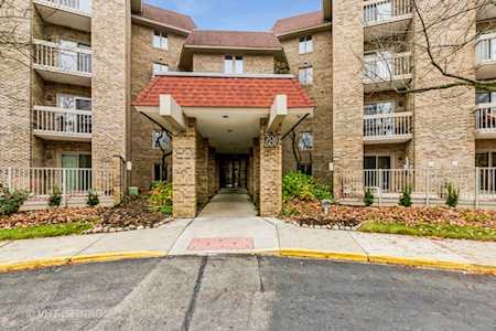 1280 Rudolph Rd #3E Northbrook, IL 60062