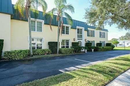 501 Bayview Dr NE #3 St. Petersburg, FL 33704