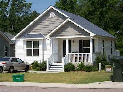 1406A Old Hickory Drive Greensboro, NC 27405